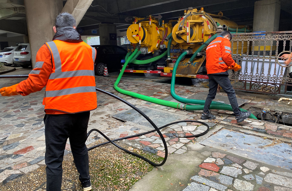 270崇明某商场污水清理